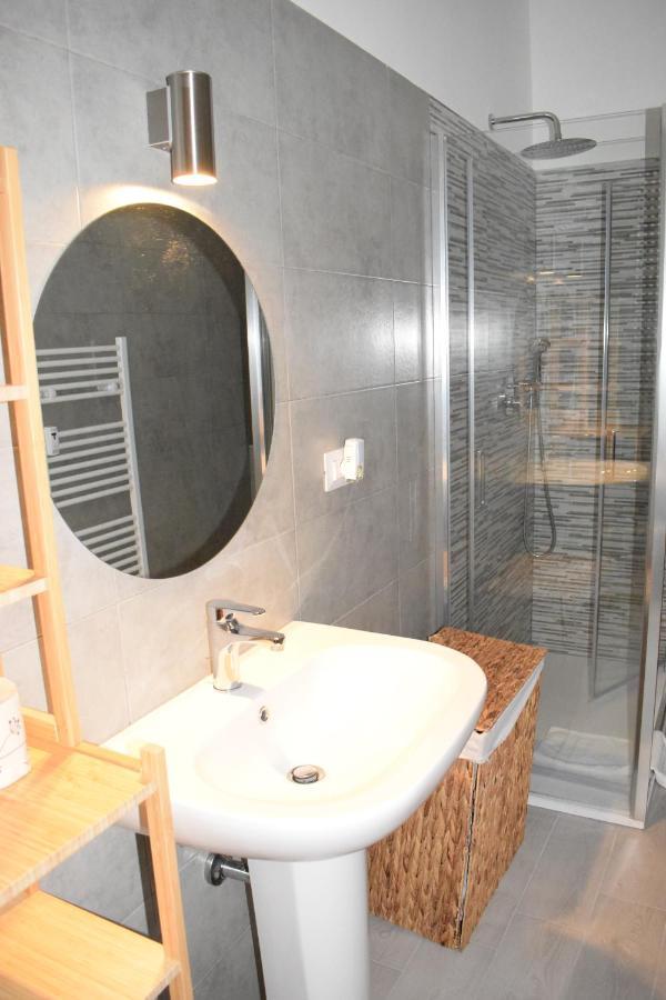 L'Arche Comfort&Relax - Gambara Square Di Via Palma Мілан Екстер'єр фото